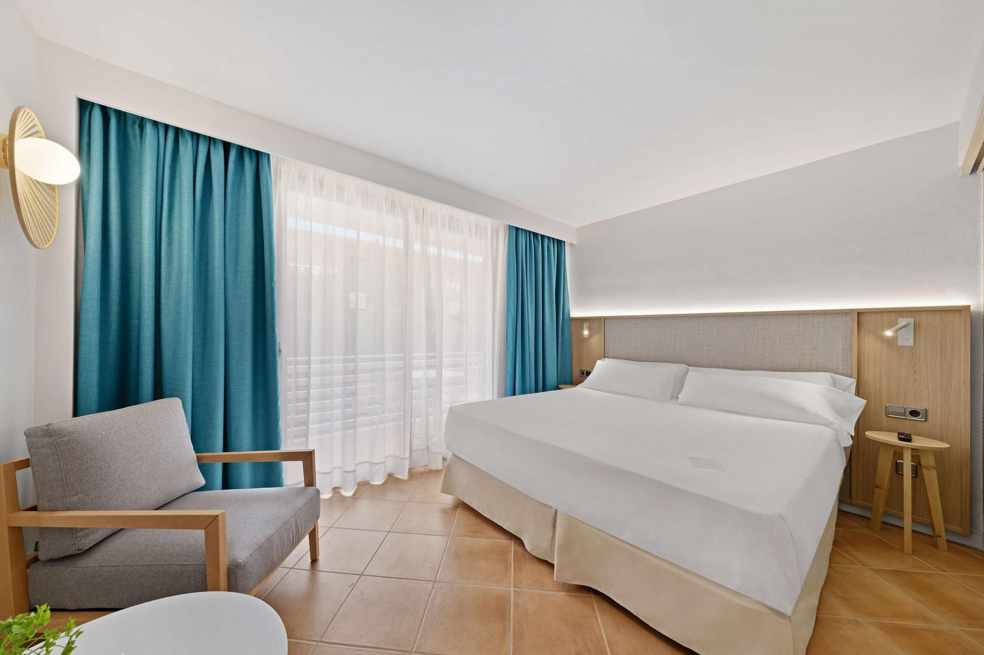 Hotel Occidental Cala Vinas Cala Vinas  Esterno foto