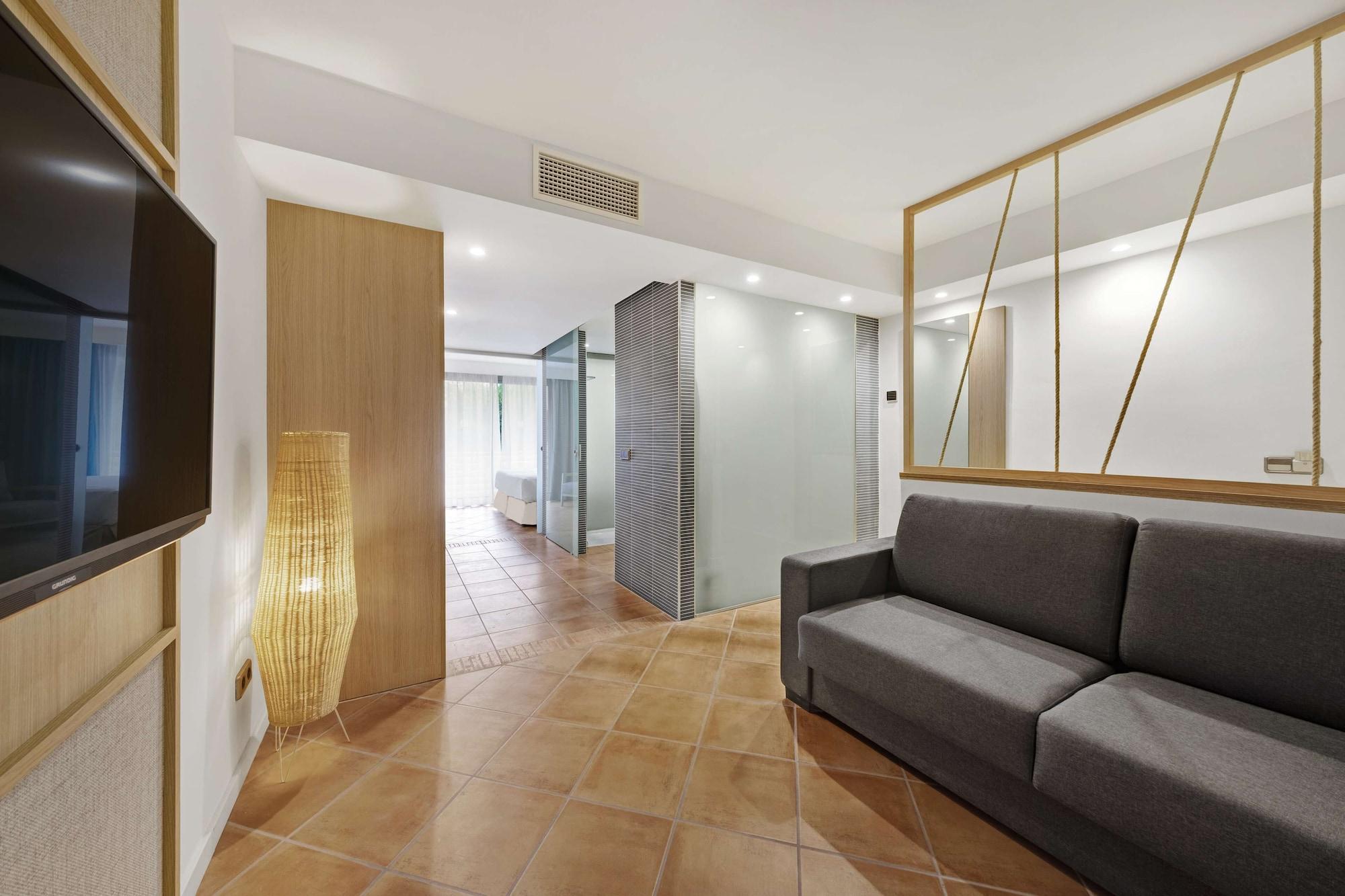Hotel Occidental Cala Vinas Cala Vinas  Esterno foto